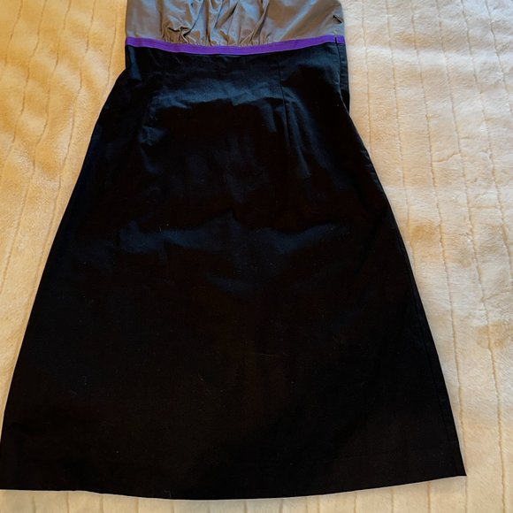 Boden Two-Tone Dress with Empire Waist MORE LIKE A SIZE 12 - Picture 2 of 3
